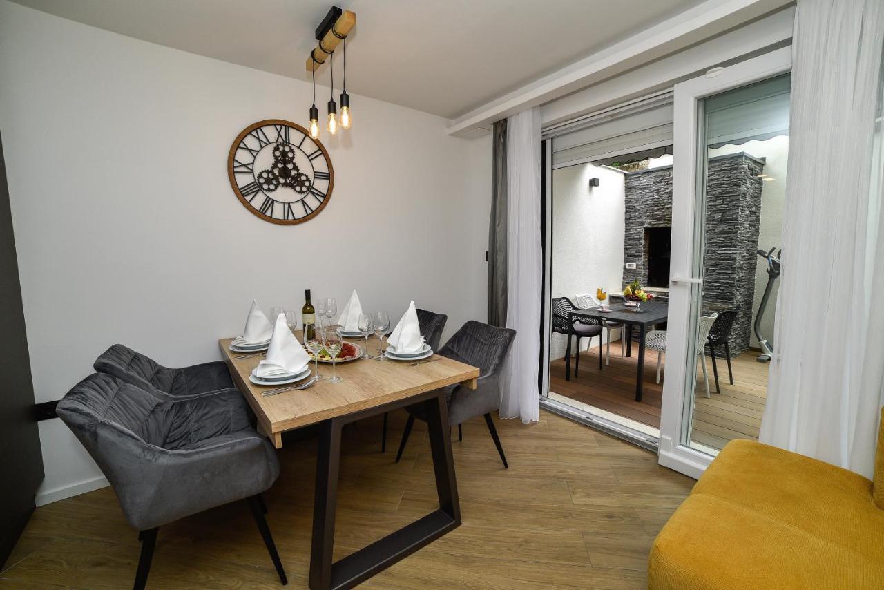 Luxury Apartment Knezovic Sinj Exterior foto